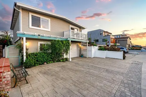 Beachside Duplex