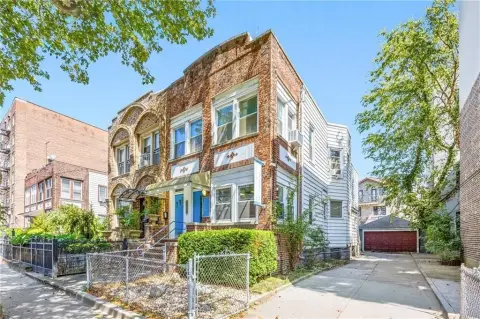Brooklyn Mixed-Use Income Property