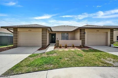 Updated Duplex with Screened Patios
