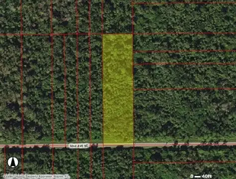 Residential Land in Naples, FL