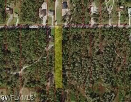 Residential Land in Naples, FL
