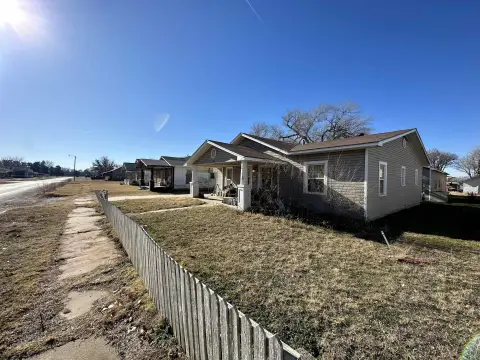 Waynoka Bungalow Package Opportunity