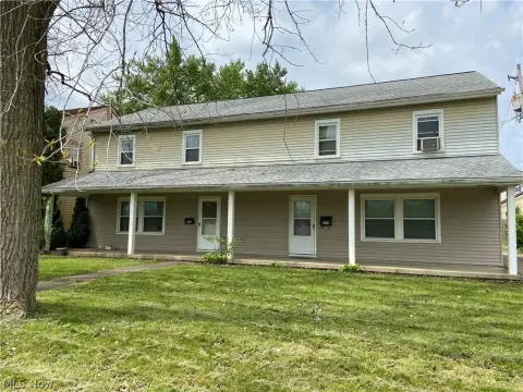 Berea Duplex with Garage