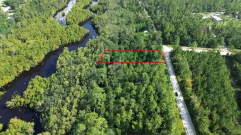 Lakefront Waterfront Land