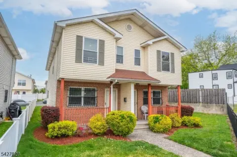 Duplex with Central Air