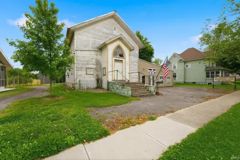 Mixed-Use Investment Opportunity in Butler