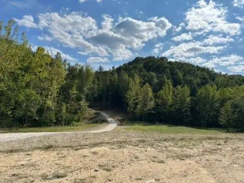 40 Acres Near Grayson Lake