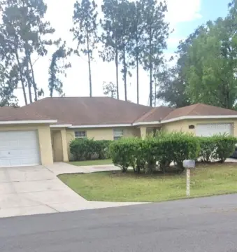 Well-Maintained Duplex With Patios