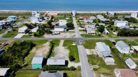 Corner Waterfront-Adjacent Land Parcel