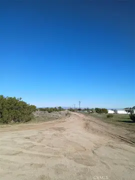Residential Lot in Phelan, CA