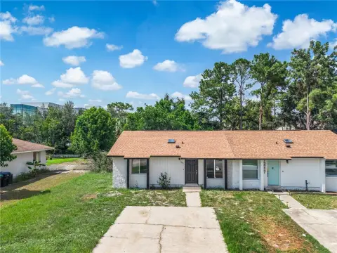 Renovated Duplex with Open Layout