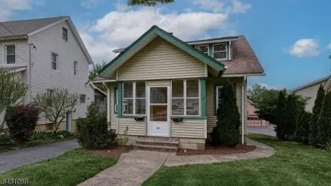Updated Multi-Family Near Bloomfield Ave