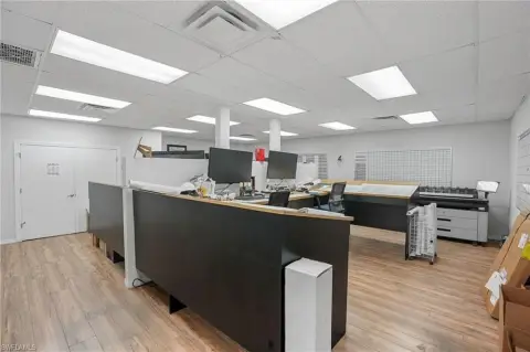 Punta Gorda Flex/Industrial Space