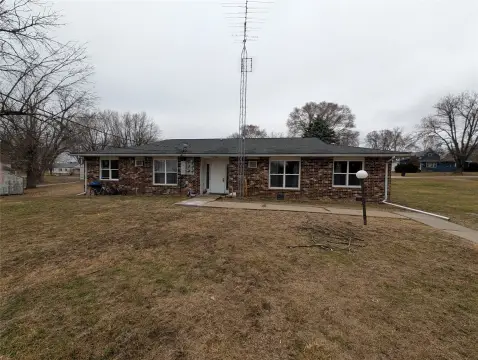 Woodburn Iowa Four-Plex Investment