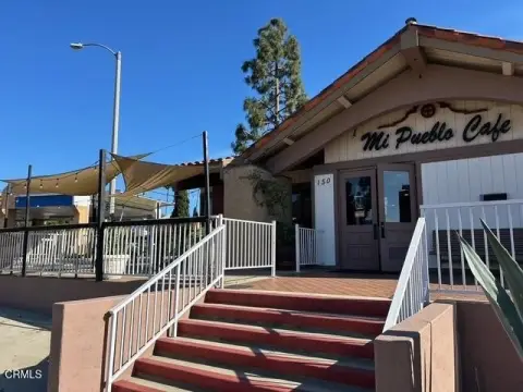 Restaurant Building with Liquor License