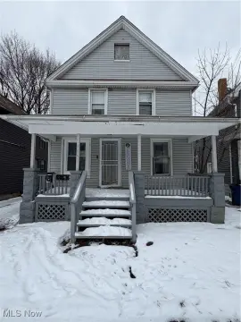Cleveland Duplex: Investment Opportunity