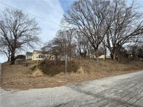 Residential Corner Lot in St Joseph