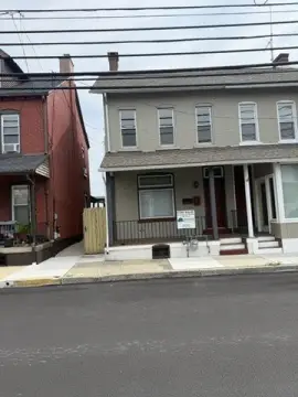Mixed-Use Property with Apartment