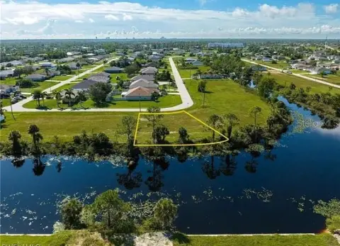 Waterfront Land in Cape Coral