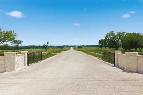 Acre Homesite in Gated Community