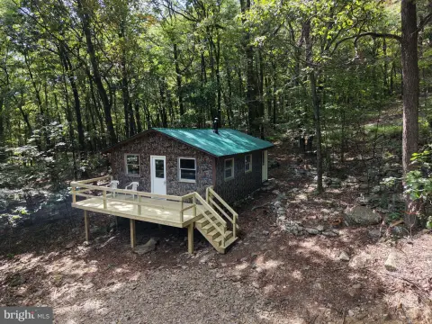 Hunting Land with Cabin