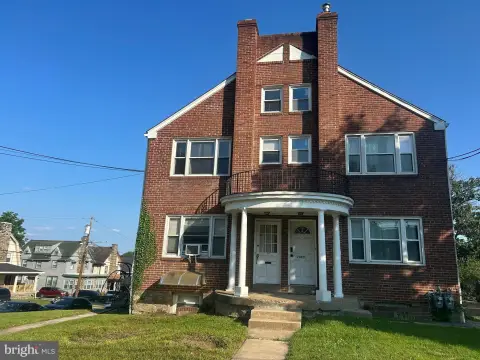 Fully Occupied Triplex Investment