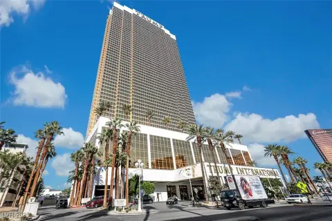 High-Rise Condo with Strip Views
