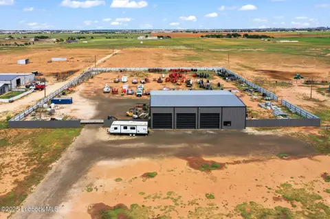 Lubbock Shop on Acreage
