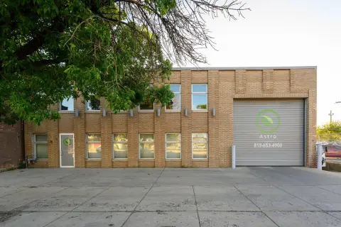 Flex Warehouse with Office Workspace