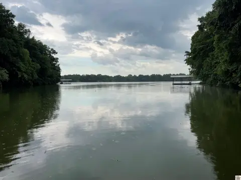 Waterfront Lot on Lake Barkley