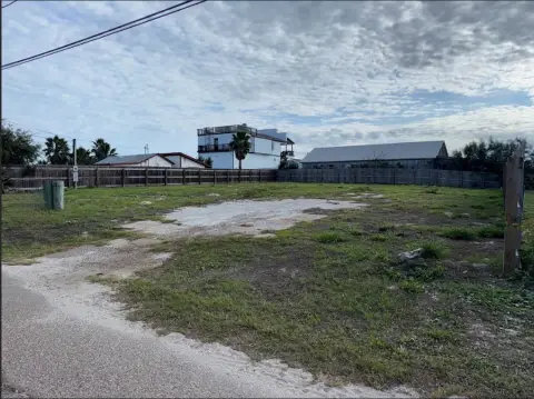 Coastal Land Parcel in Port Aransas
