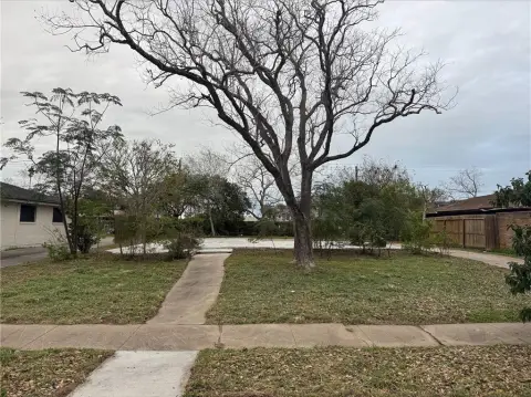 Residential Land in Established Neighborhood