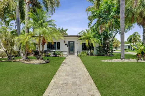 Duplex with Private Pool