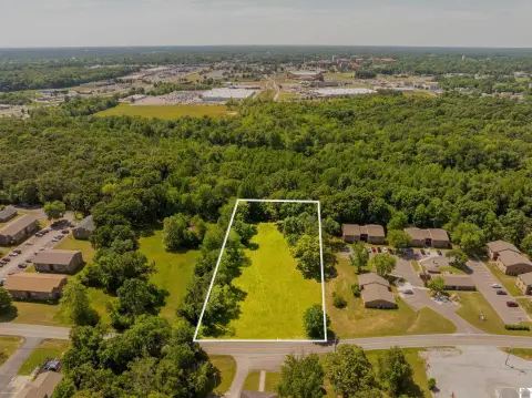 Prime Commercial Lot in Murray