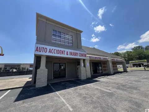 Versatile Commercial Building in Mayfield