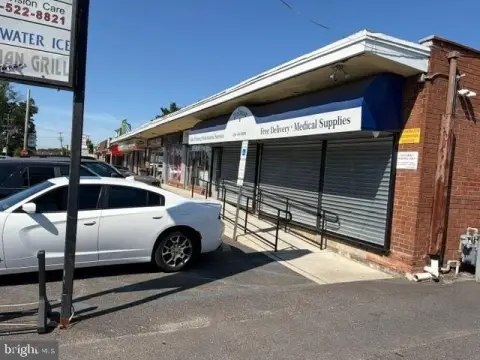 Established Pizza Restaurant