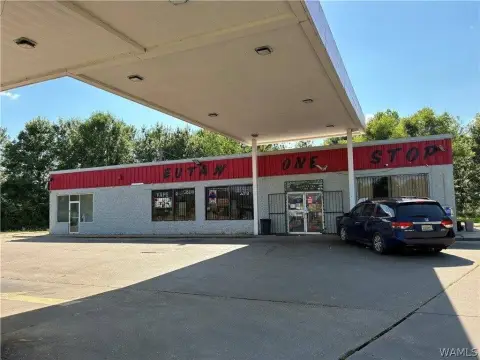 Convenience Store with Real Estate