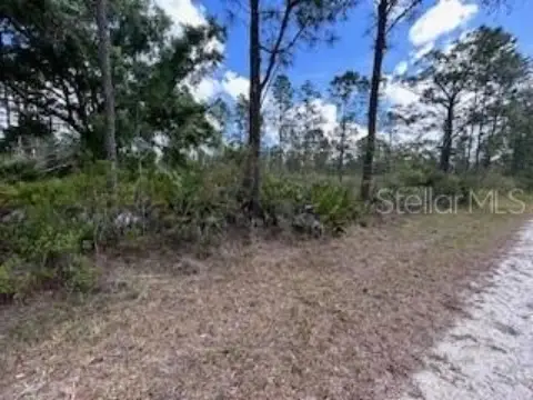 Half-Acre Parcel in Indian Lake