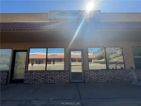 Flexible Commercial Space