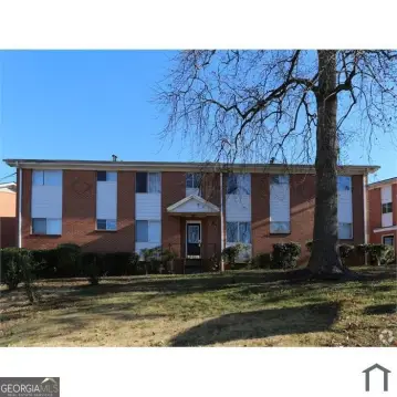 34-Unit Apartment Complex in Atlanta