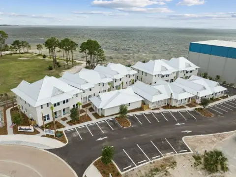 Waterfront Condo Homes