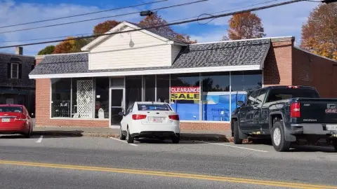 Drug Store with Level Entry