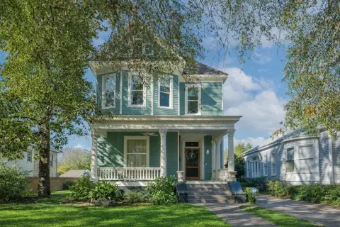 Historic Victorian Multi-Family Property
