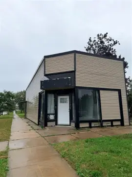 Storefront Building with Basement