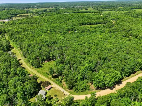 15 Acres in Alton, Missouri
