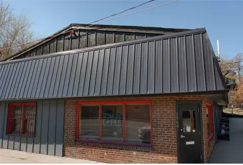 Commercial Office Building with Suites