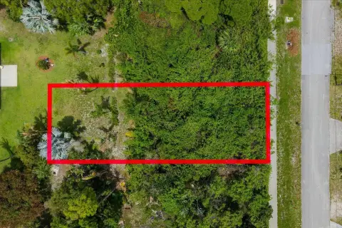 Residential Lot in Port Salerno