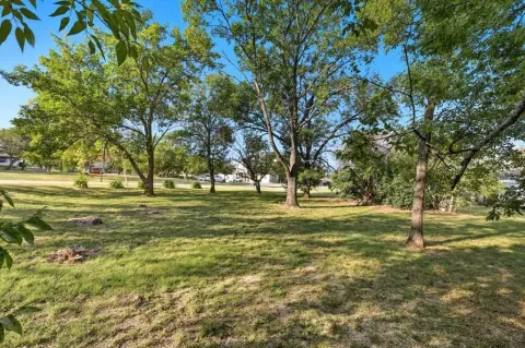 Prime Lot in Old Town