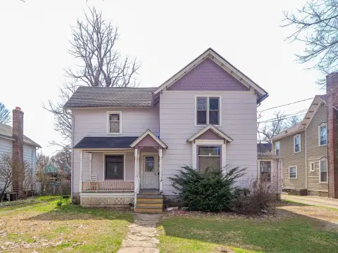 3-Unit Apartment Building