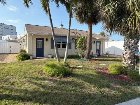 Half Duplex Redevelopment Opportunity